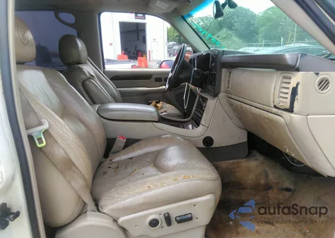 2003 Cadillac Escalade Standard from USA, damaged, VIN 1GYEK63N33R136014